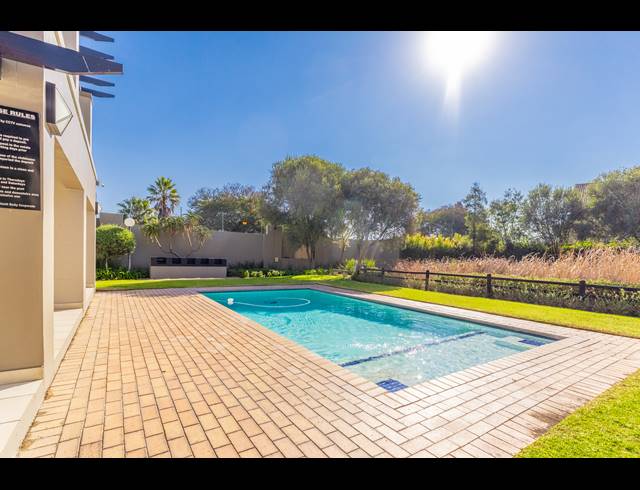1 BEDROOM APARTMENT FOR SALE IN DOUGLASDALE